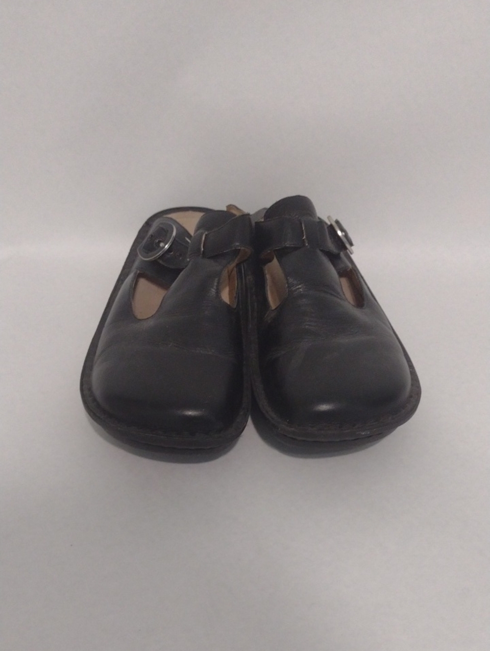 Alegria Black Leather Slip-On Clogs (J822)